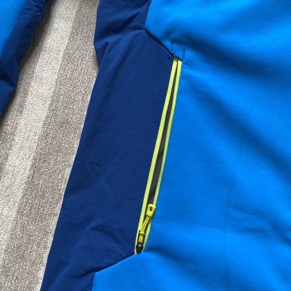 Patagonia Adze Hybrid Jacket in Andes Blue - Picture 5 of 12